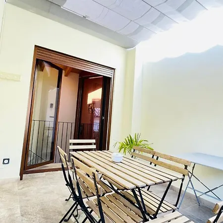 Holiday home Cal Palaci Caserras